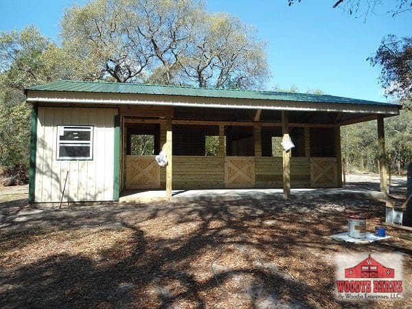 A shed row built by Woodys Barns in Florida