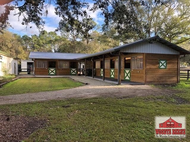 A shed row built by Woodys Barns in Florida