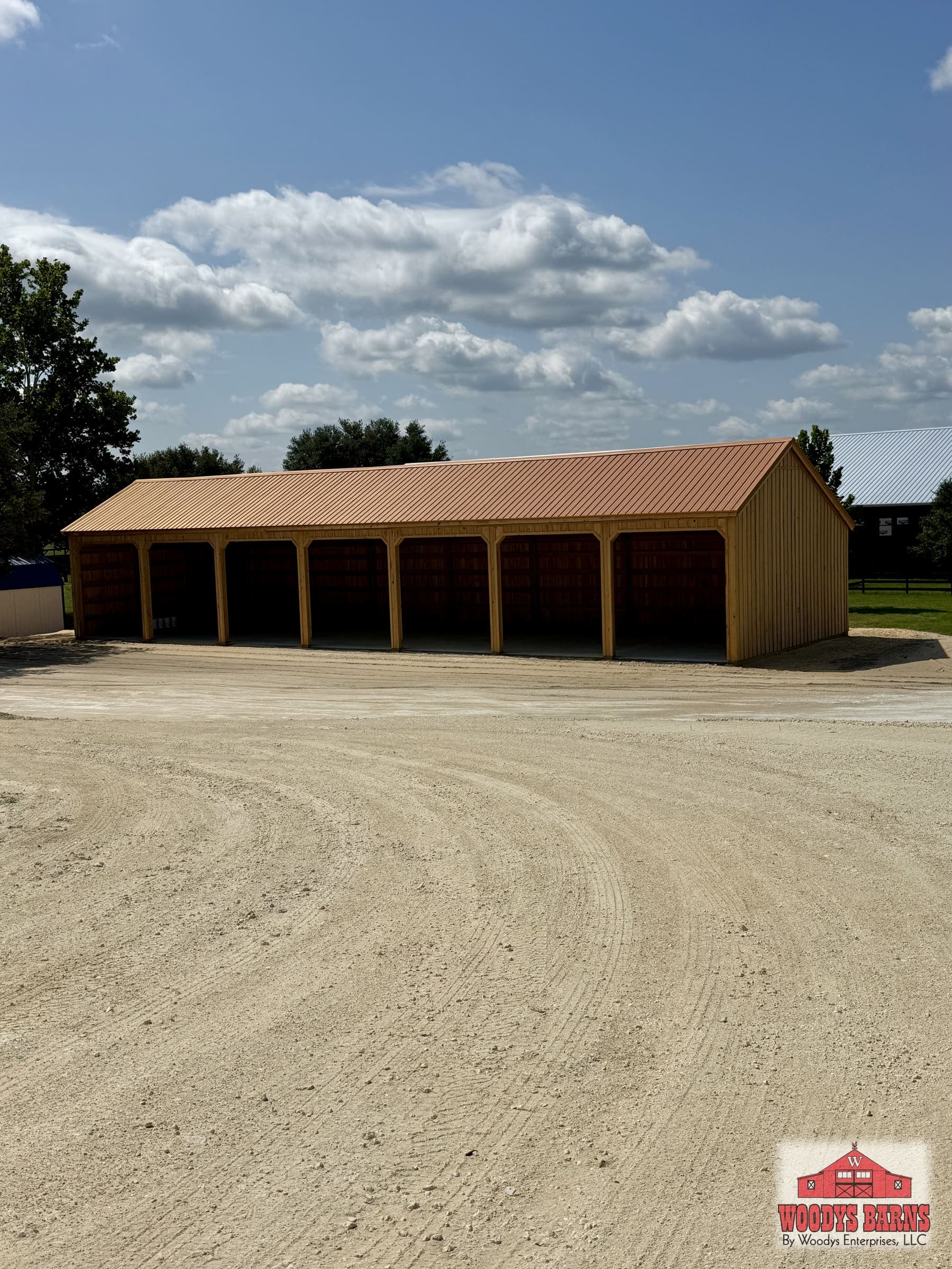 The Carter Storage Barn, built by Woodys Barns