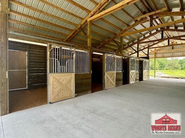 The Canarella Barn, photo 5