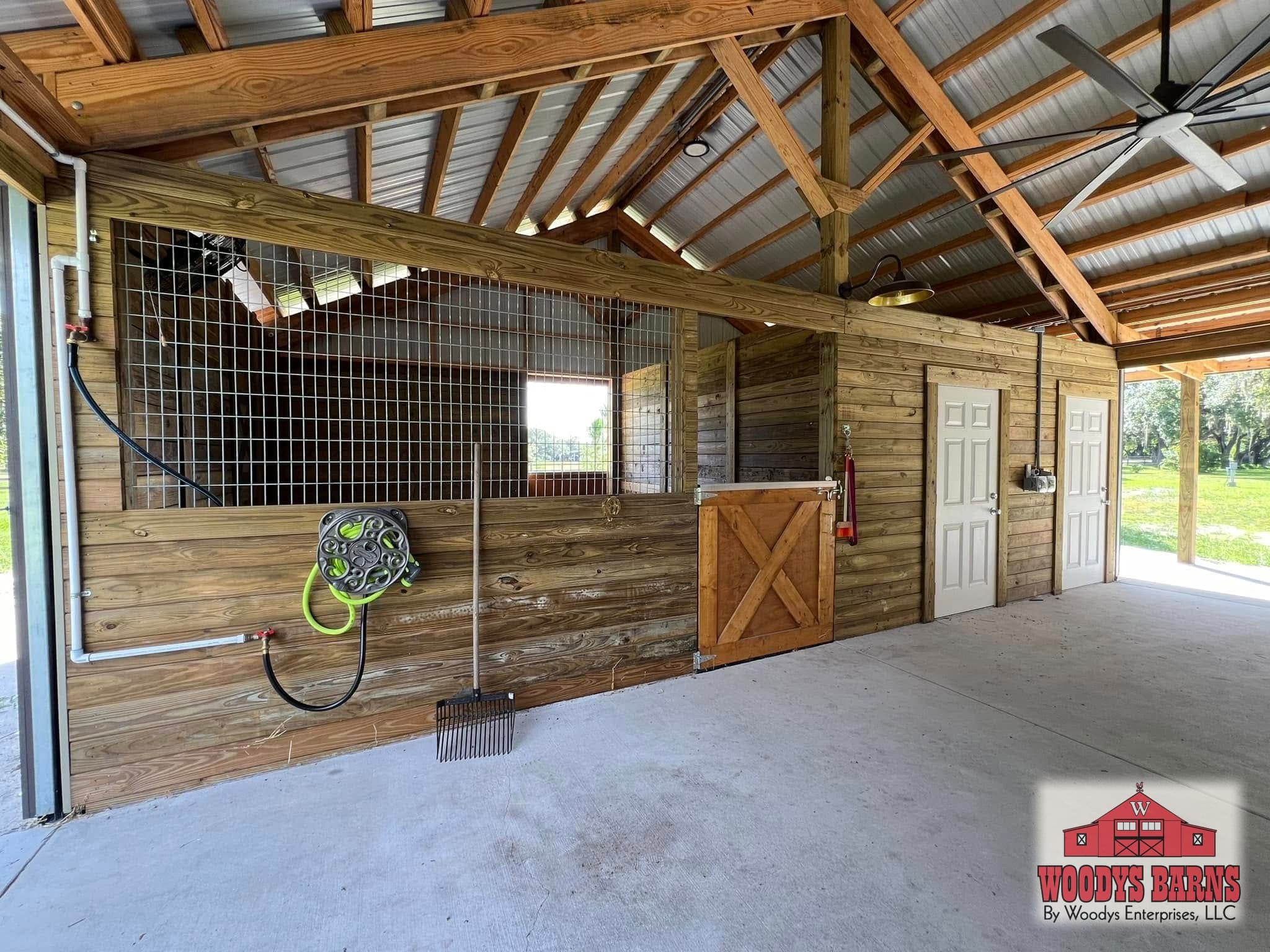 The Dupuy Barn, photo 4