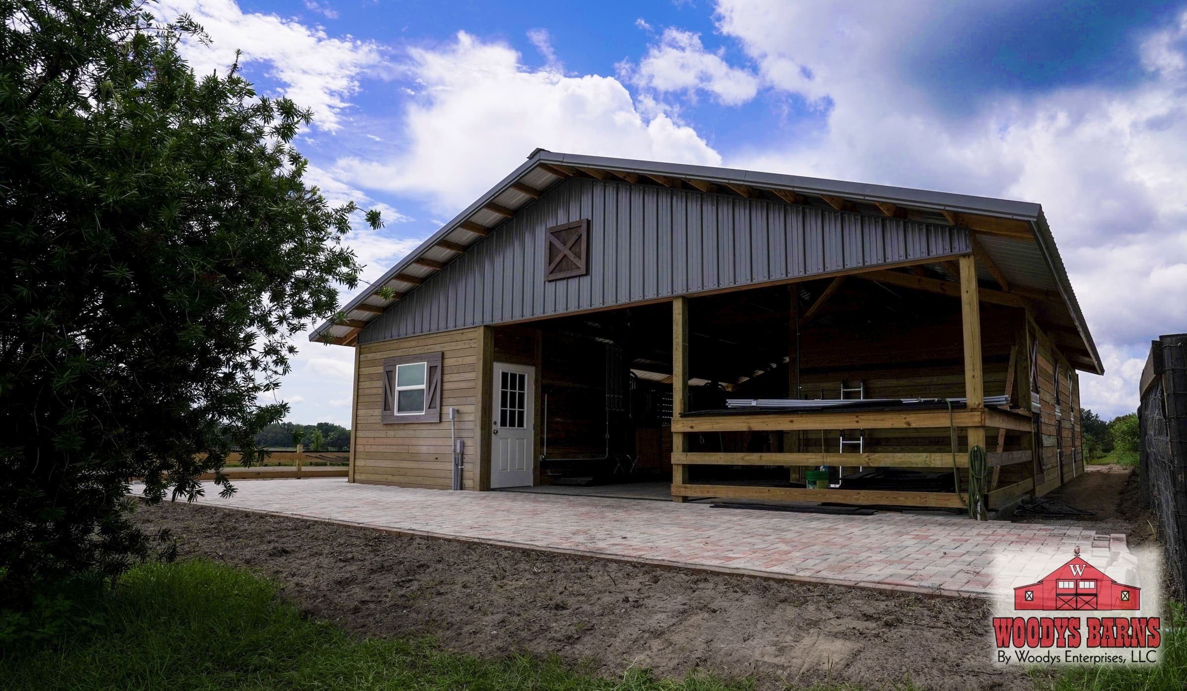 The Mohr-Jackobi Barn, built by Woodys Barns