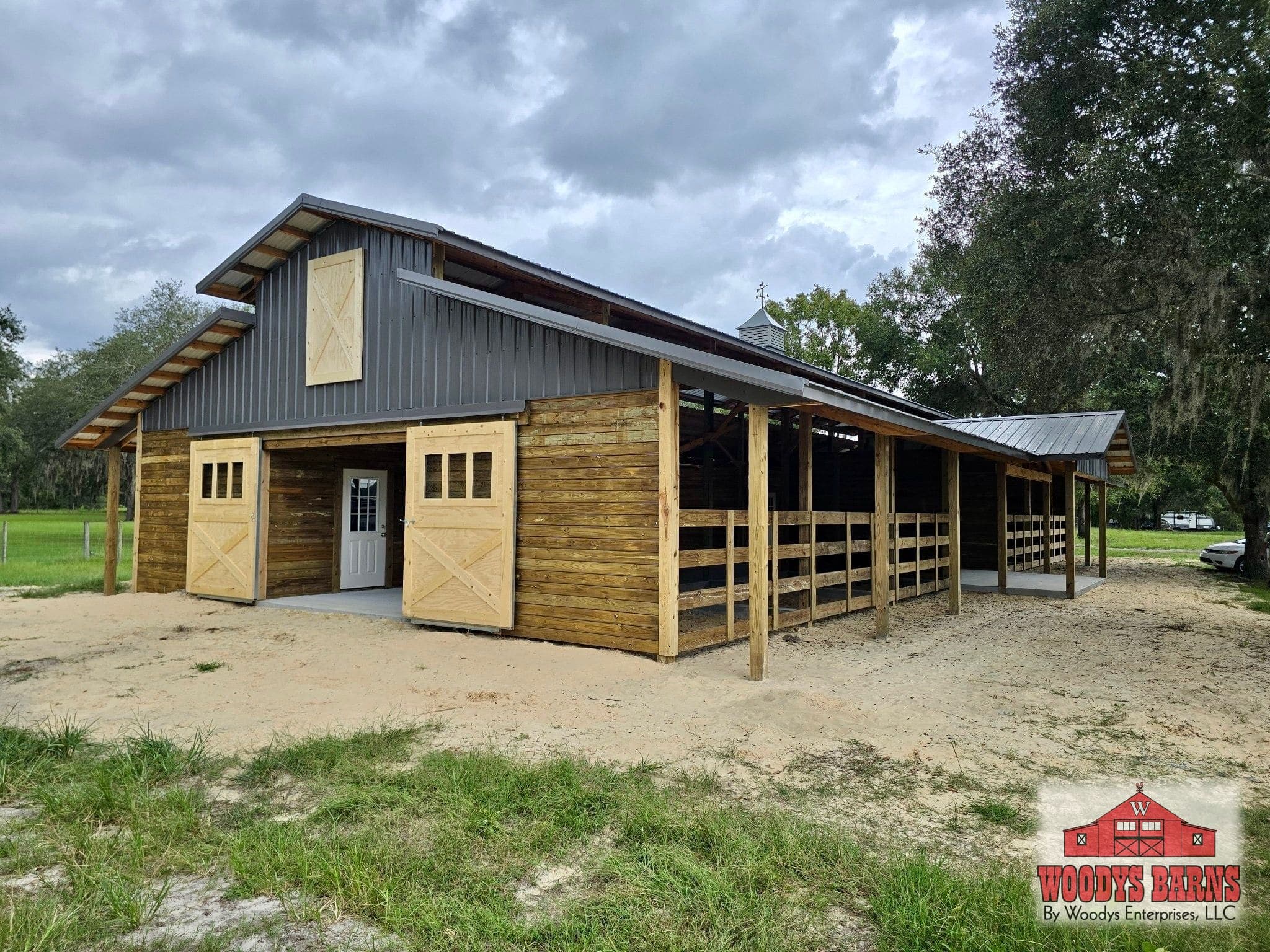 The Regalado Barn, photo 2