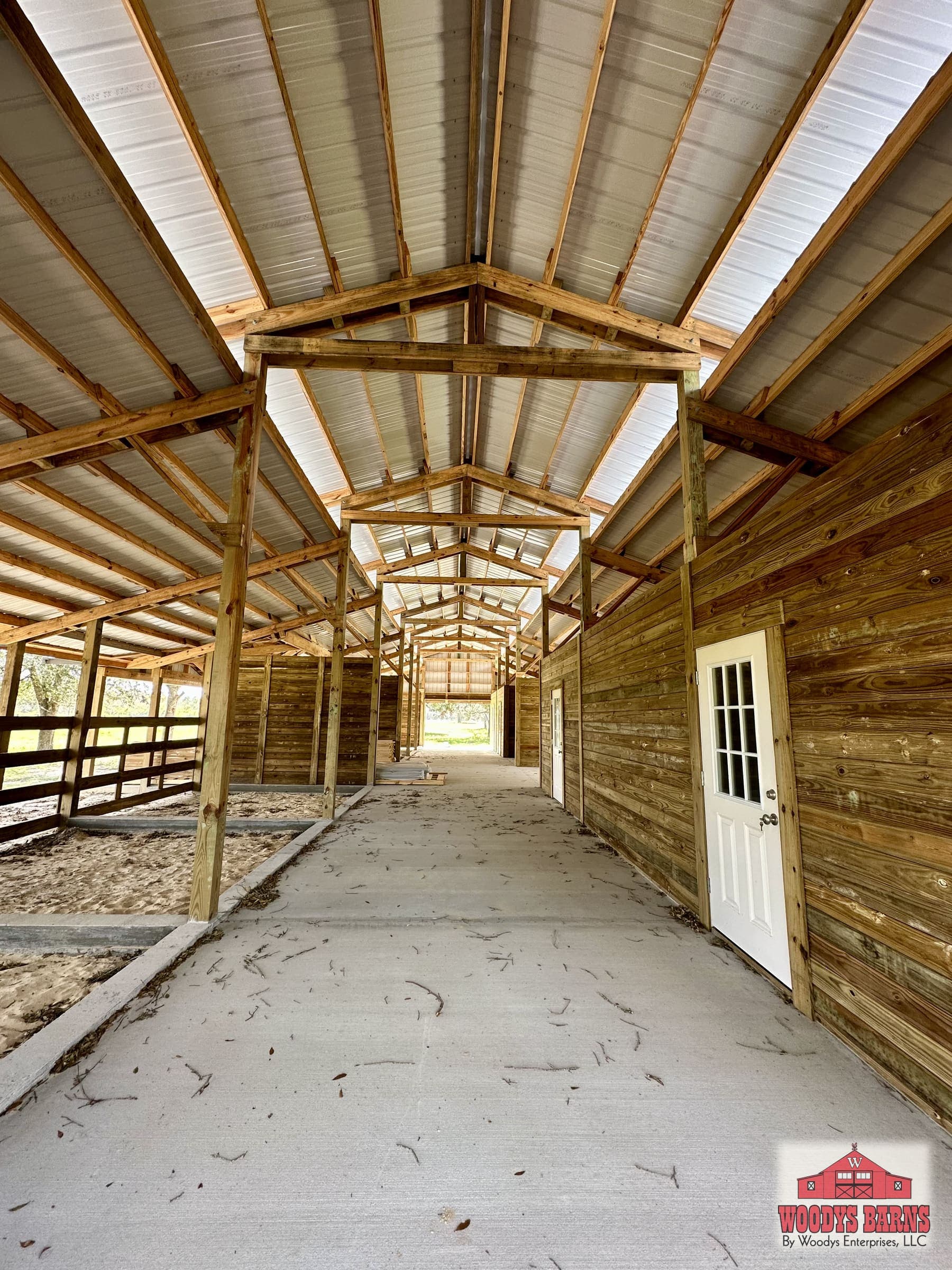 The Regalado Barn, photo 4